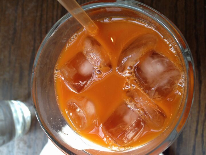 Cha-yen aka «Thai Iced Tea» soooooo sweet & delicious!